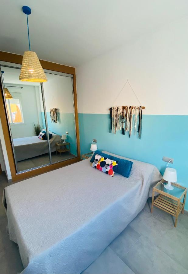 Apartamentos Chuita Playa มาลากา ภายนอก รูปภาพ
