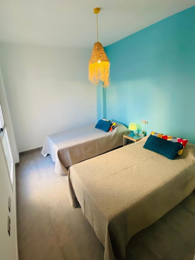 Apartamentos Chuita Playa มาลากา ภายนอก รูปภาพ