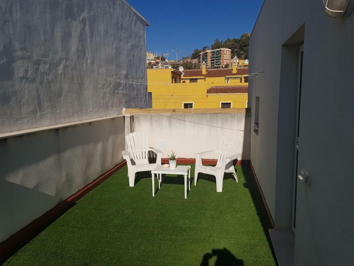Apartamentos Chuita Playa มาลากา ภายนอก รูปภาพ